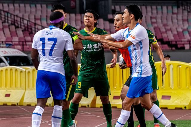 九游娱乐下载-京津德比回来了？血战到底2人染红 却惨成菜鸡互啄