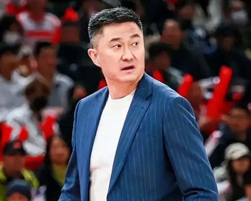 九游娱乐网页入口-CBA3消息：广东队被18分逆转，杜峰揪出3人，郭士强看好冲冠3黑马